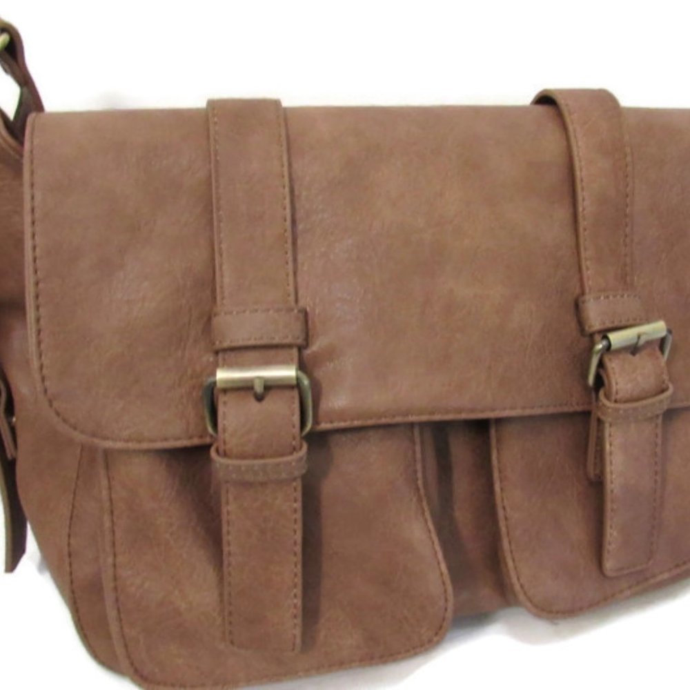 Vintage Satchel Camel Leather Messenger Bag 14"Lap